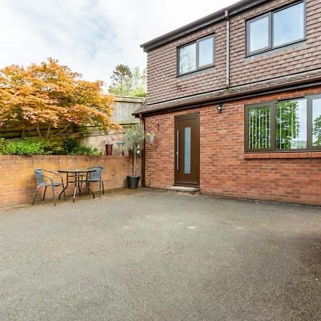 1 Bedroom Self Contained Separate Annexe In Exeter Ide Esterno foto