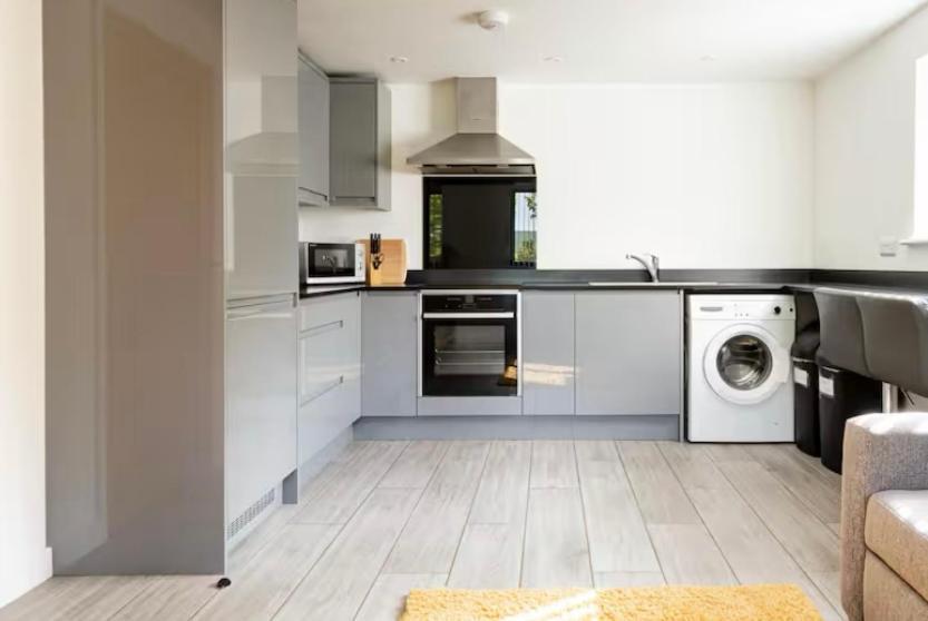 1 Bedroom Self Contained Separate Annexe In Exeter Ide Esterno foto
