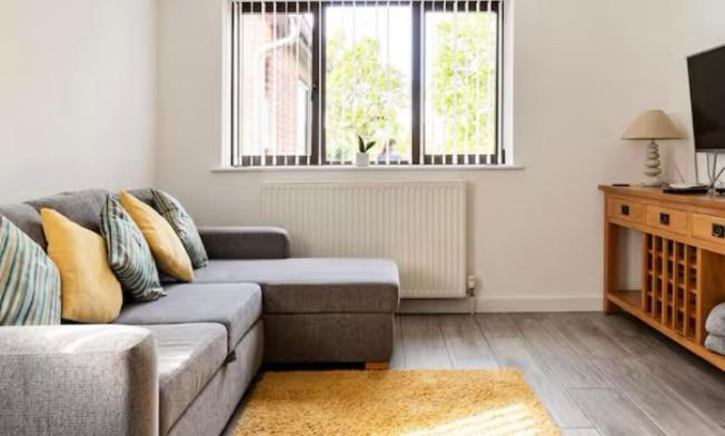 1 Bedroom Self Contained Separate Annexe In Exeter Ide Esterno foto
