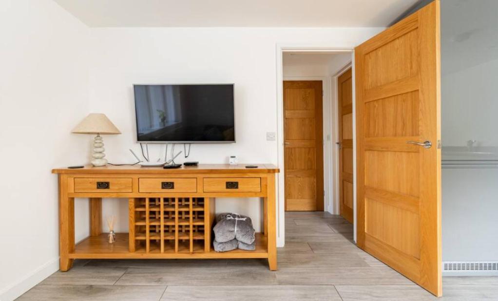1 Bedroom Self Contained Separate Annexe In Exeter Ide Esterno foto