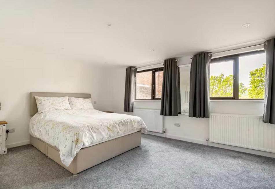 1 Bedroom Self Contained Separate Annexe In Exeter Ide Esterno foto